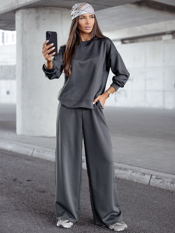 Chándal de dos piezas con cremallera para mujer color mantequilla grafito Bolf 821111