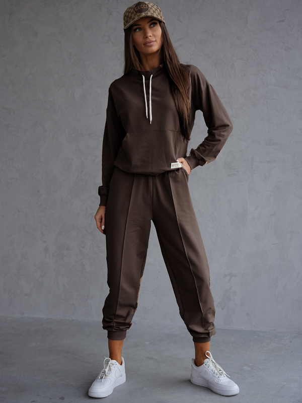 Conjunto de chándal de dos piezas para mujer color chocolate Bolf 82162