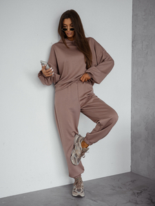 Conjunto de sudadera con capucha de dos piezas para mujer color capuchino Bolf 525