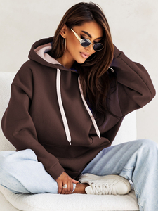 Sudadera con capucha y cuello canguro para mujer color chocolate Bolf 82131