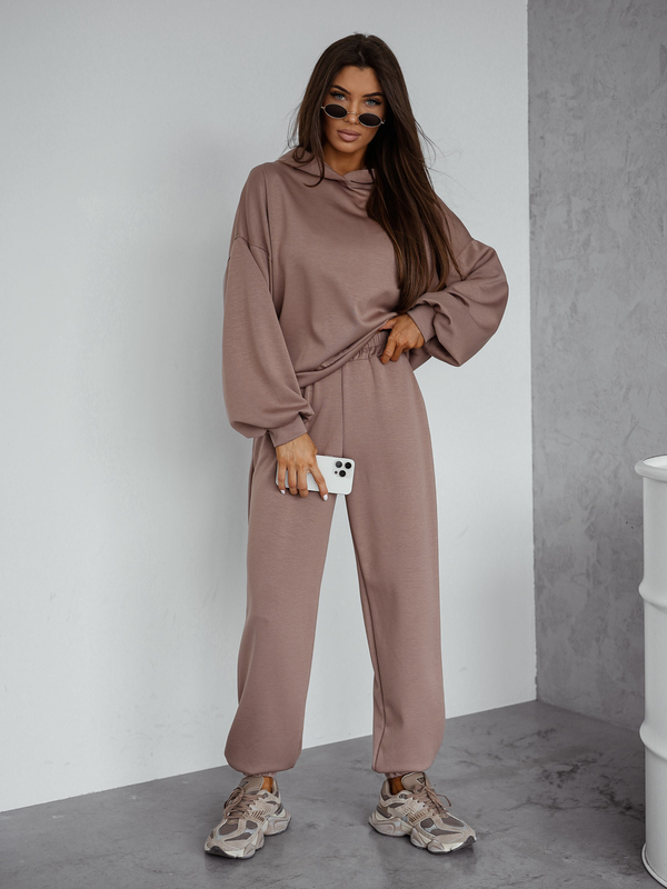 Conjunto de sudadera con capucha de dos piezas para mujer color capuchino Bolf 525